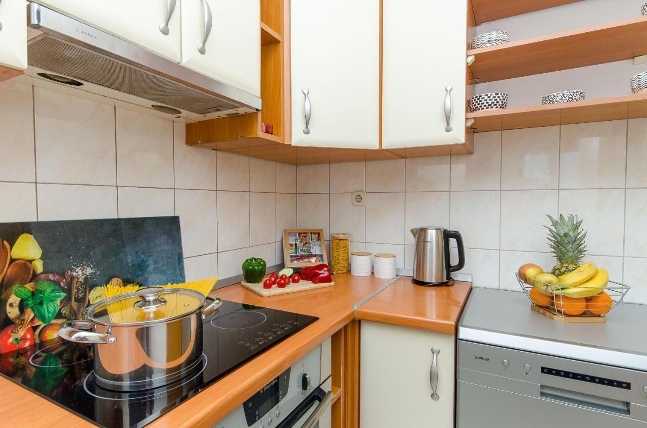 Spacious Apartment Smile With Terrace And Secure Garage Split Eksteriør billede